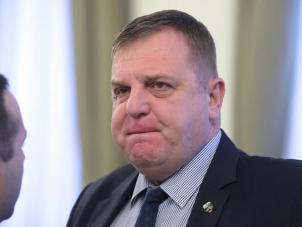 Вицепремиерът Красимир Каракачанов е убеден, че бившият министър на околната