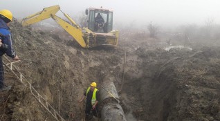 13 аварии по довеждащия водопровод към Шумен вече са отстранени