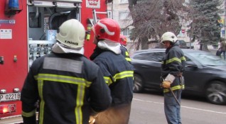 Пловдивските огнеборци за минути загасиха пожар пламнал в 7 40 ч