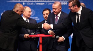 Газпром достави първия милиард кубични метра газ по Турски поток