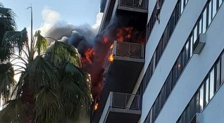 Пожар горя в сградата в която живее българският консул в