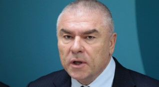 Лидерът на партия Воля Веселин Марешки обяви че инициира референдум