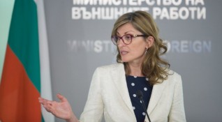 Действията на Америка не са срещу интересите на България каза