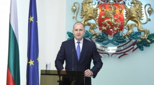 Според президента Румен Радев енергетиката в България е изправена пред