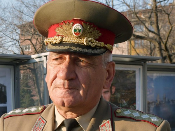 Началникът на отбраната генерал Андрей Боцев почина тази вечер след