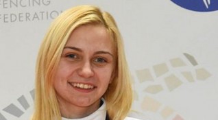 Българската състезателка Йоана Илиева е новата европейска шампионка на сабя