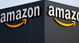 Онлайн компанията Amazon com Inc е забранил продажбата на повече от