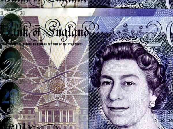 Правителството на Великобритания е похарчило поне 4,4 милиарда паунда пари