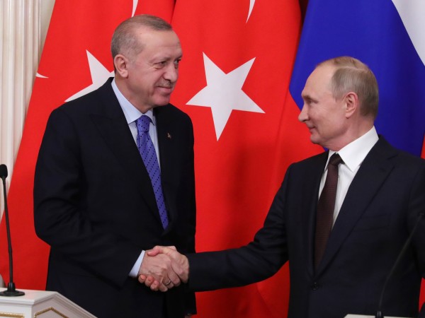 Владимир Путин и Реджеп Ердоган се разбраха, но докога ще