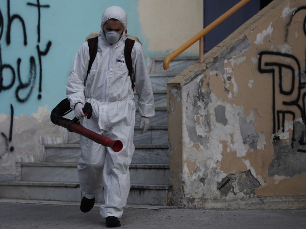 Като част от мерките срещу разпространението на коронавируса, Гърция затвори