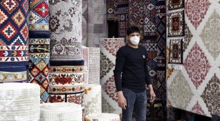 Броят на жертвите на коронавируса в Иран са се увеличили