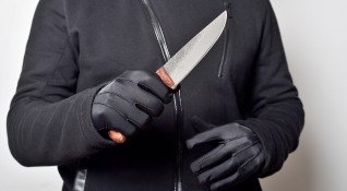 Мъж е бил намушкан с нож в столичния квартал Света