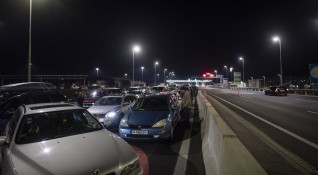 Австрия е затворила в 5 часа сутринта сухопътната си граница