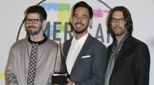 Музикантите от американската рокгрупа Linkin Park съобщиха че още днес