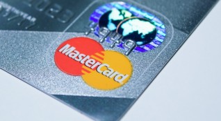 Mastercard увеличава лимита за безконтактни плащания в 29 държави в