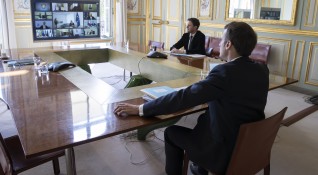 Френският президент Еманюел Макрон предупреди лидерите на останалите страни членки
