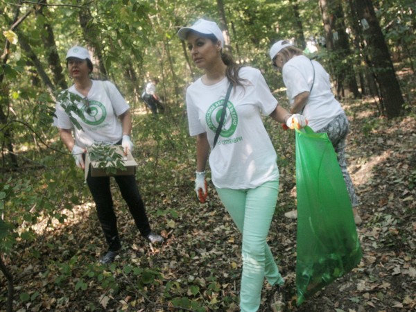 Кампнията за пролетното почистване в София се отлага, съобщи в.