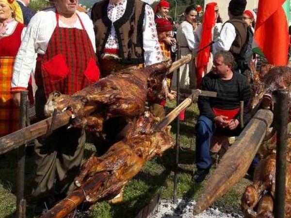 Празникът на Златоградското чеверме се отменя, обяви кметът на родопския