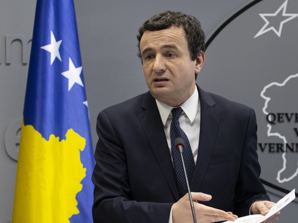 Косово отмени 100-процентовите мита върху вноса на стоки от Сърбия