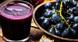 Прясно изцедените плодови сокове имат своите многобройни и разностранни ползи
