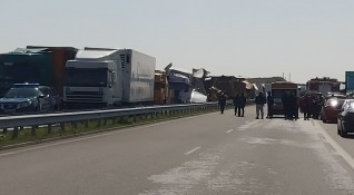 Двамата загинали шофьори при тежката катастрофа на магистрала Марица са