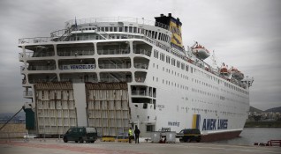 119 души са заразените с коронавирус на кораба Елефтериос Венизелос