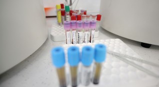 В Сливен днес изписват първите двама излекувани пациенти с коронавирус