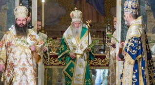 Българският патриарх Неофит оглави богослужението за празника Вход Господен в