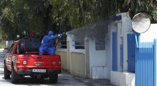 Гръцкото правителство обмисля да забрани напълно движението на лични автомобили