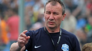 Треньорът на Арда Стамен Белчев прекрати своя договор с клуба