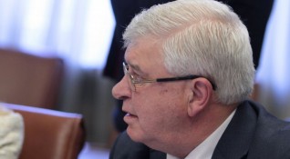 Министърът на здравеопазването Кирил Ананиев министърът на вътрешните работи Младен