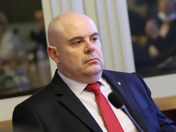 Главният прокурор Иван Гешев ще вземе под специален надзор делото