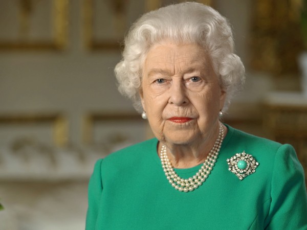 Най-дълго управлявалият британски монарх днес навършва 94 години на фона