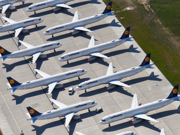 Германия планира да придобие дял в авиокомпанията Lufthansa, като ходът
