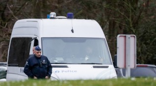 Белгийските власти успяха да задържат шестима души които са предполагаеми