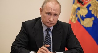 Президентът Владимир Путин и руското правителство работят ден и нощ