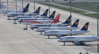 Ирландският нискотарифен авиопревозвач Райъеър Ryanair предупреди днес че може да