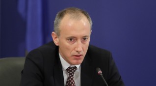 Министърът на образованието Красимир Вълчев разкри че финалните дати за