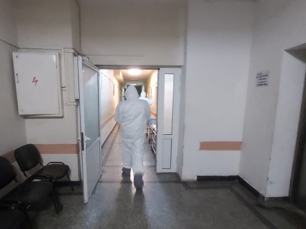 Интензивното отделение на МБАЛ-Пазарджик е поставено под 24-часова карантина, след