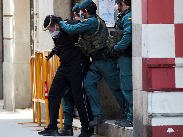 Испанската полиция е задържала мароканец в Барселона, който е бил