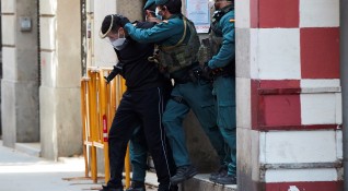 Испанската полиция е задържала мароканец в Барселона който е бил