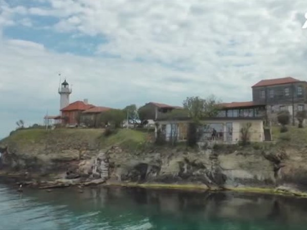 Първата туристическа атракция по Южното Черноморие заработи в условията на