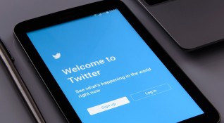 Twitter обяви че ще разреши на служителите си чиято позиция позволява