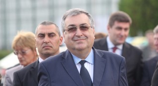 Бившият служебен премиер и експерт по конституционно право проф Георги