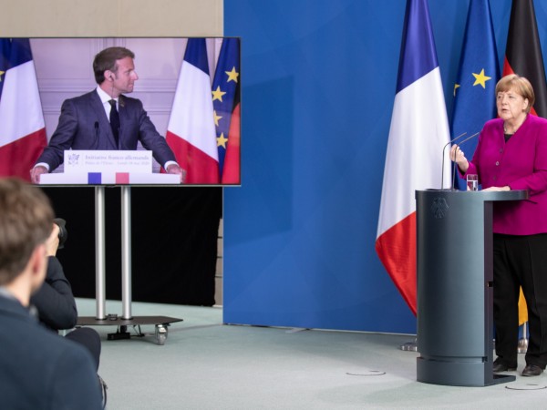 В понеделник Франция и Германия обявиха началото на рядко политическо