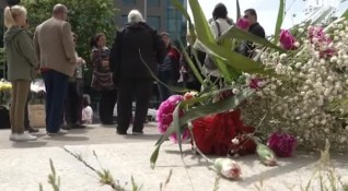 Необичаен протест на цветари във Варна Те поискаха от общината