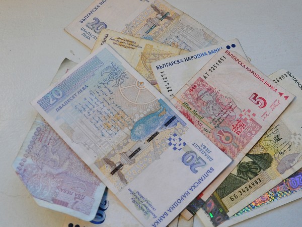 Ученички от Попово са намерили плик с пари, който предали