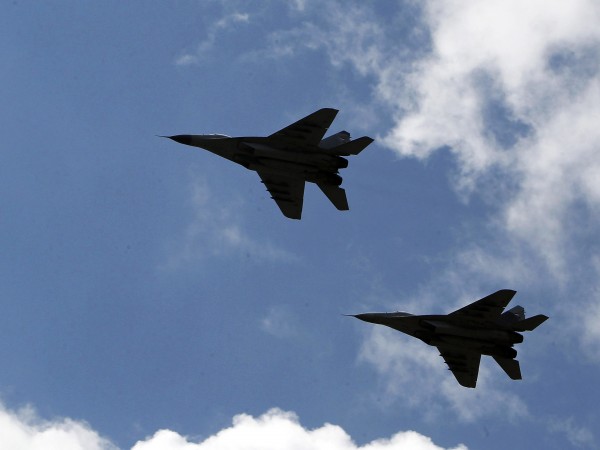 Български, румънски и турски самолети са съпровождали във вторник четири