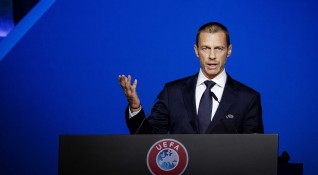 Президентът на УЕФА Александър Чеферин очаква отложеното европейско първенство да