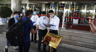 Отложената заради кризата с новия коронавирус годишна сесия на китайския